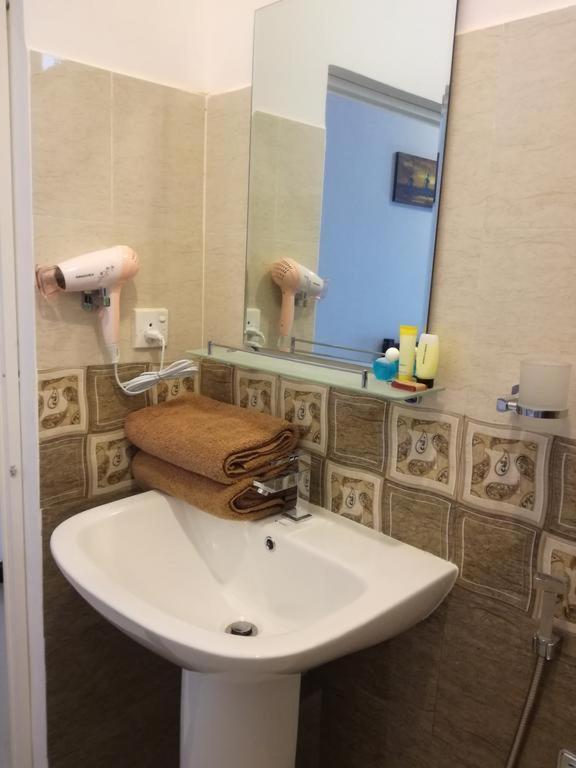 Apna Homestay Apartments 우나와투나 외부 사진