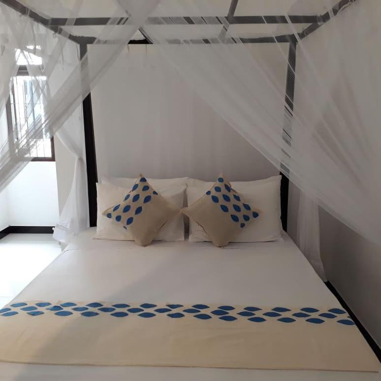 Apna Homestay Apartments 우나와투나 외부 사진